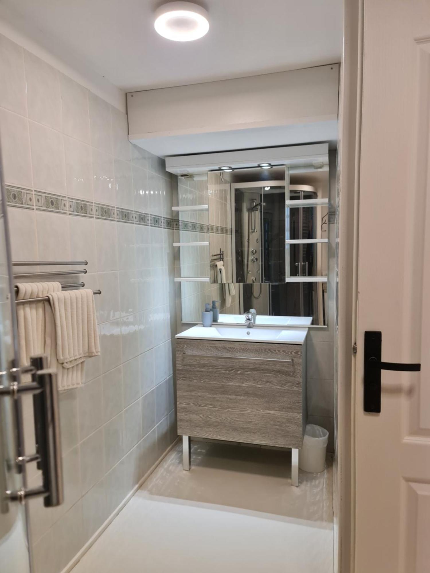 Le Souplex Apartment Троа Екстериор снимка